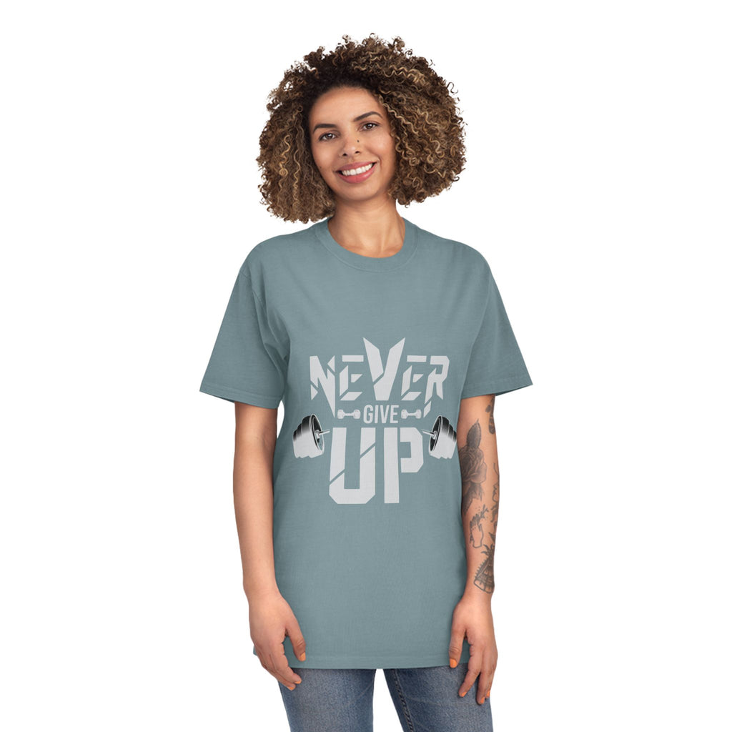 Never Give Up Fitness Tee — Motivational Weightlifting T‑Shirt