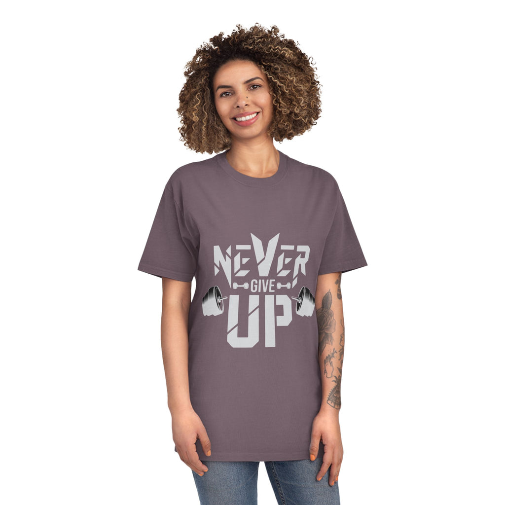 Never Give Up Fitness Tee — Motivational Weightlifting T‑Shirt